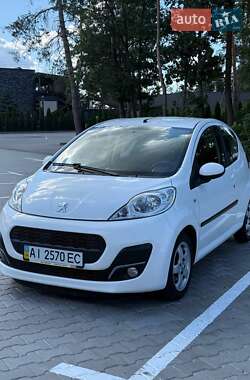Хэтчбек Peugeot 107 2012 в Киеве