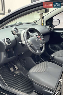 Хетчбек Peugeot 107 2014 в 