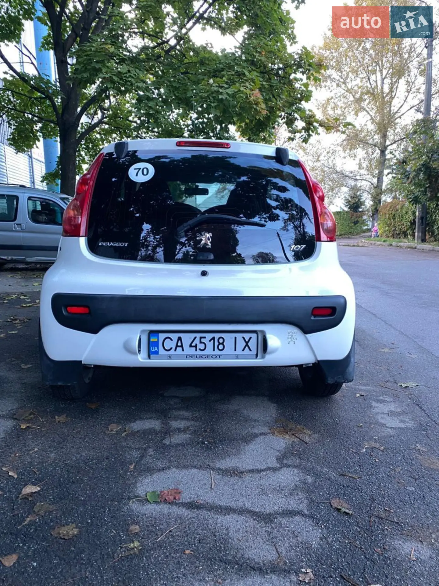 2011 Peugeot 107 - мініатюра 4