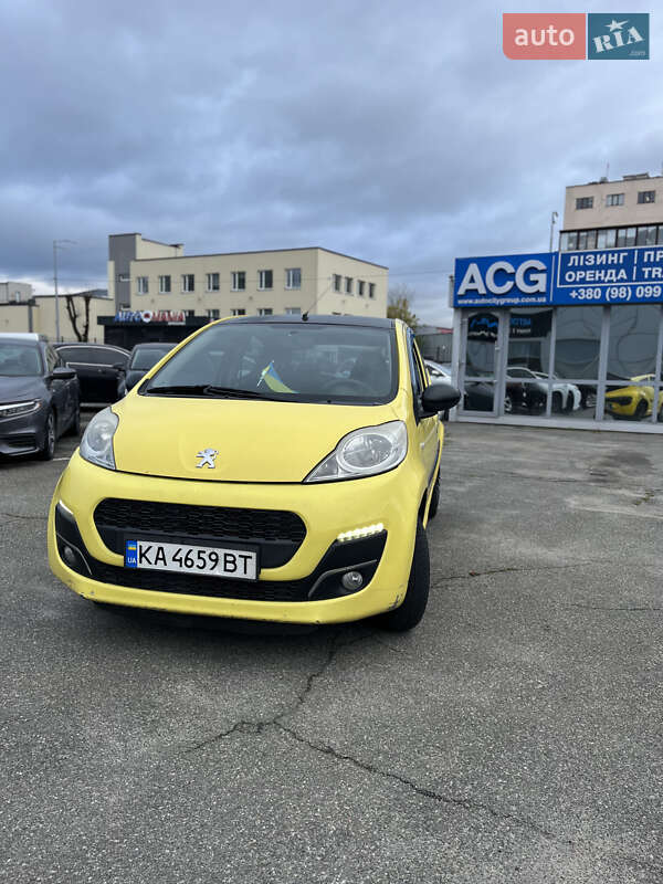 Хетчбек Peugeot 107 2012 в Києві