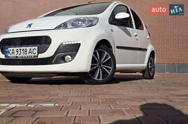 Хэтчбек Peugeot 107 2013 в Кривом Роге Хэтчбек Peugeot 107 2013 в Кривом Роге