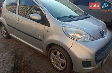 Хетчбек Peugeot 107 2011 в Львові