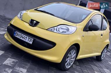 Хэтчбек Peugeot 107 2007 в Кривом Роге
