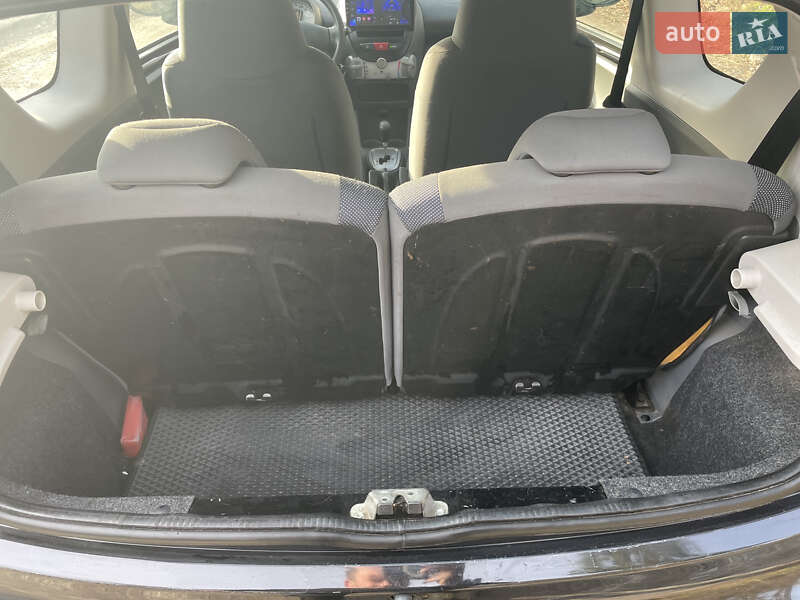 Хэтчбек Peugeot 107 2007 в Киеве