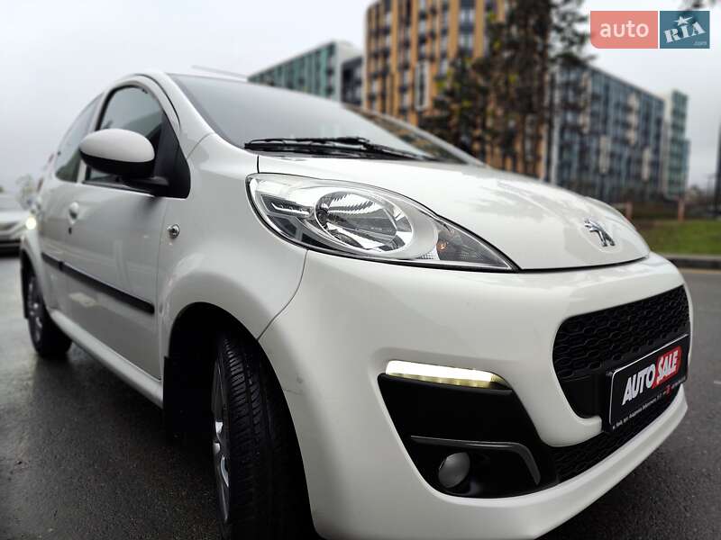 Хэтчбек Peugeot 107 2013 в Киеве