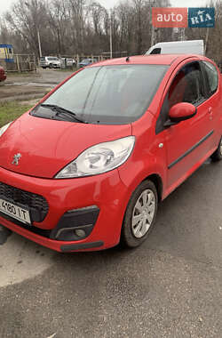 Хетчбек Peugeot 107 2012 в Дніпрі