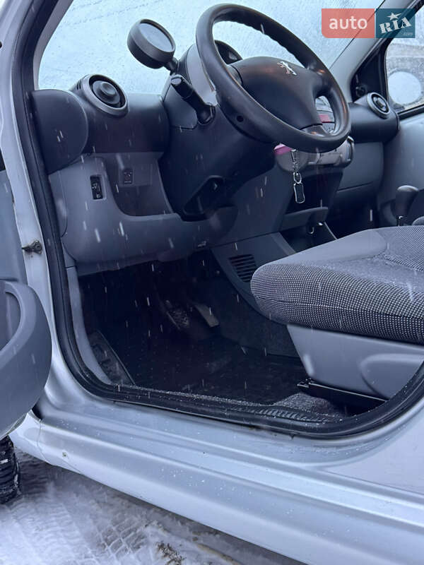 Хетчбек Peugeot 107 2008 в Подільську фото 11 Хетчбек Peugeot 107 2008 в Подільську