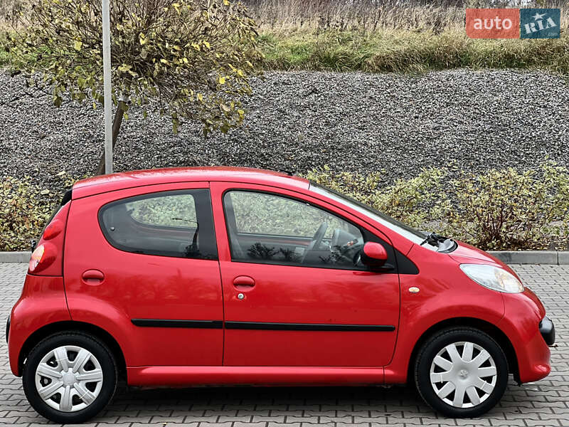 Хэтчбек Peugeot 107 2007 в Хмельницком