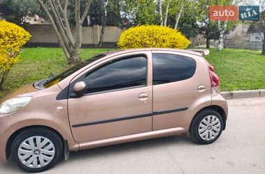 Хэтчбек Peugeot 107 2013 в Харькове