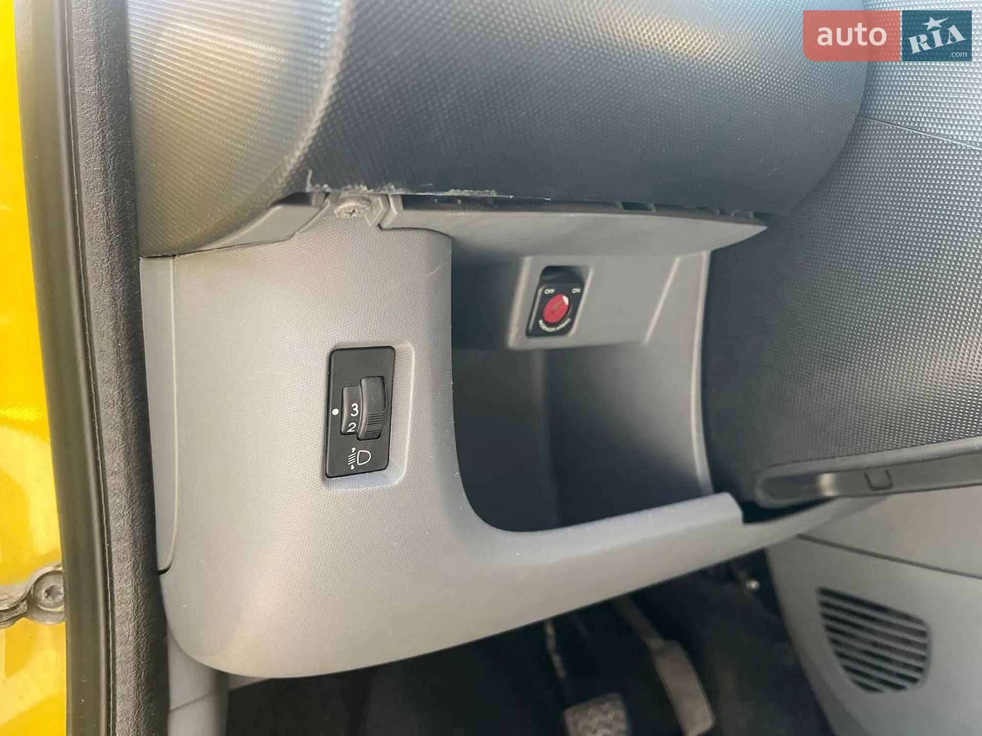2010 Peugeot 107 - мініатюра 20