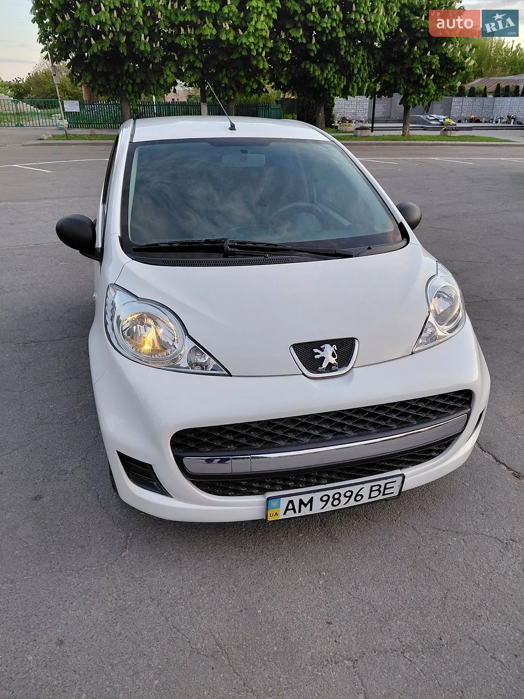 2011 Peugeot 107 - фото 1