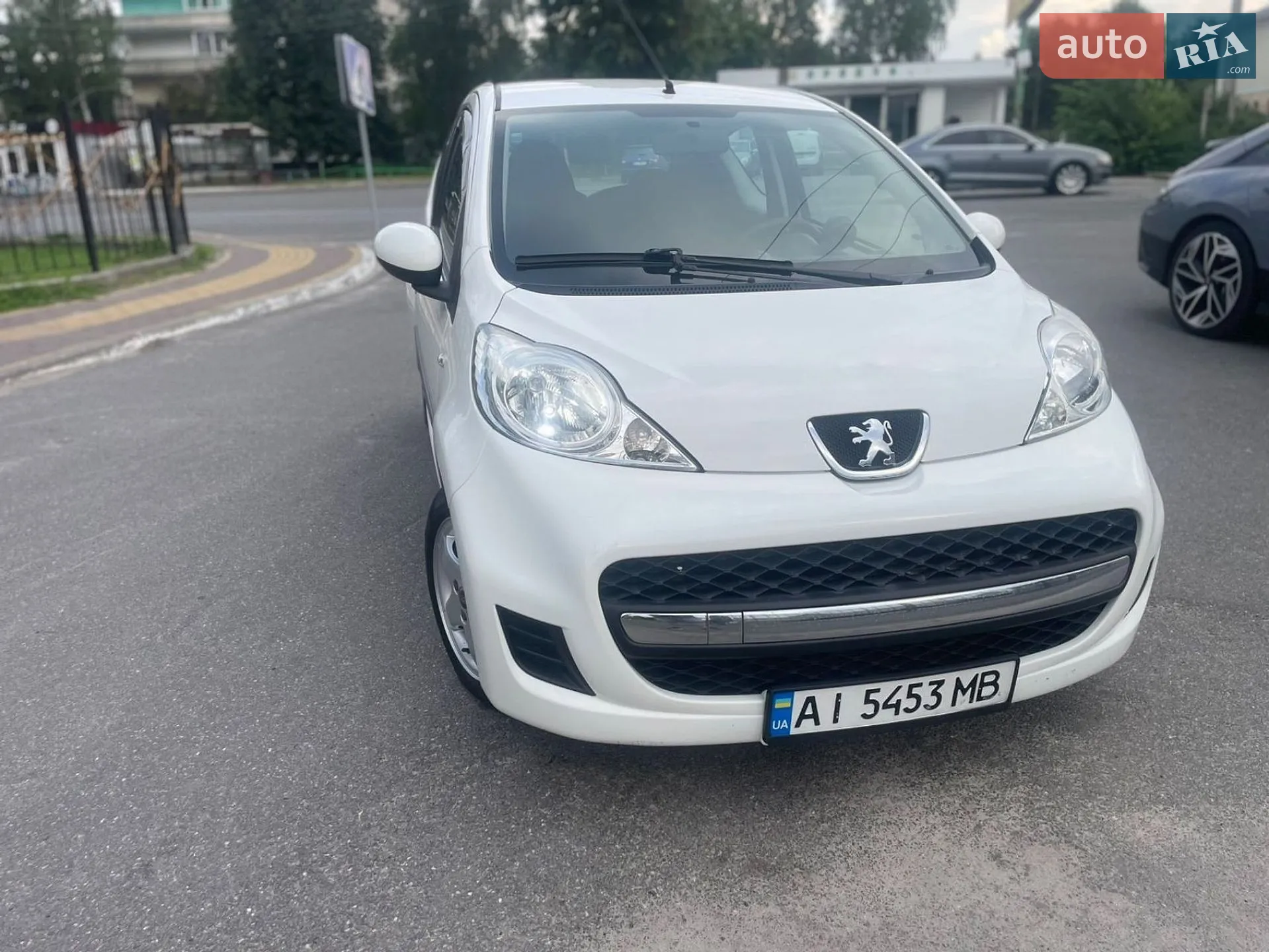 2011 Peugeot 107 - мініатюра 11
