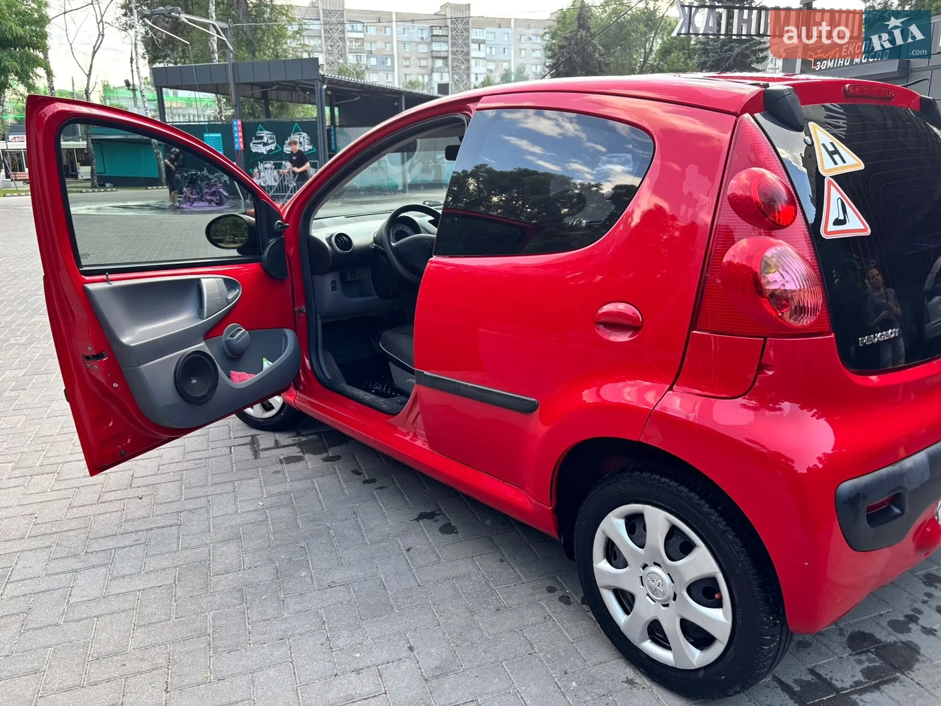 Peugeot 107 2011 VIN VF3PNCFB088575861 фото оголошення 2 з 25