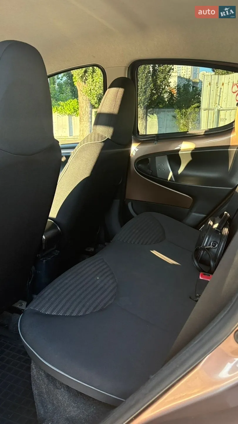 2013 Peugeot 107 - мініатюра 3