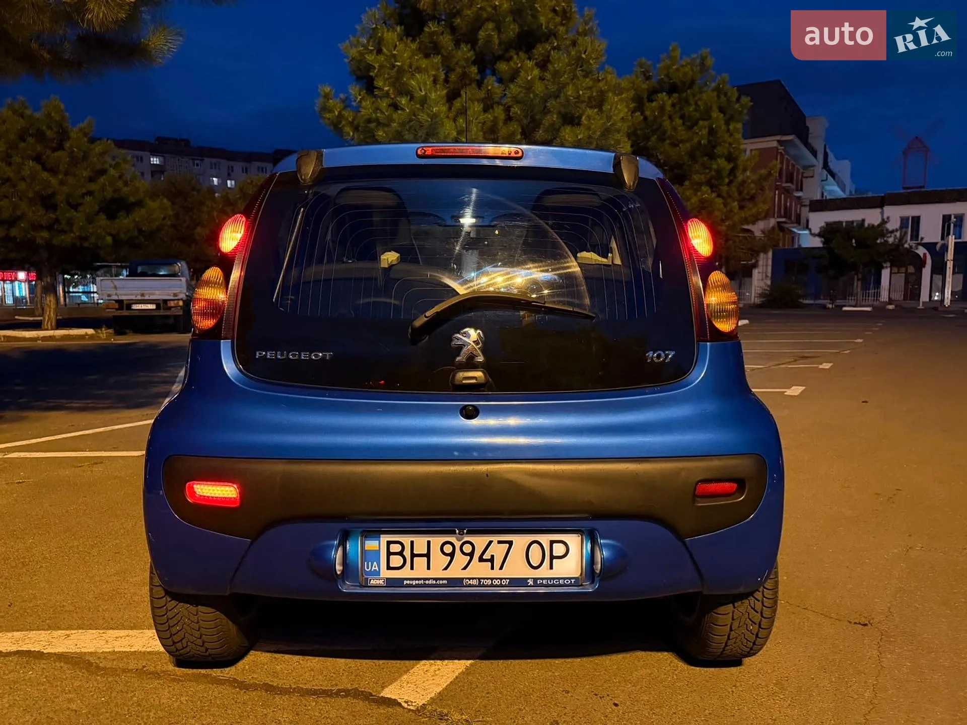 2012 Peugeot 107 - мініатюра 8