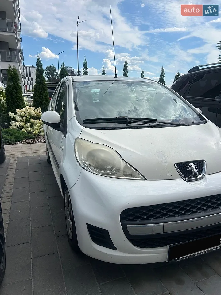 2010 Peugeot 107 - мініатюра 13