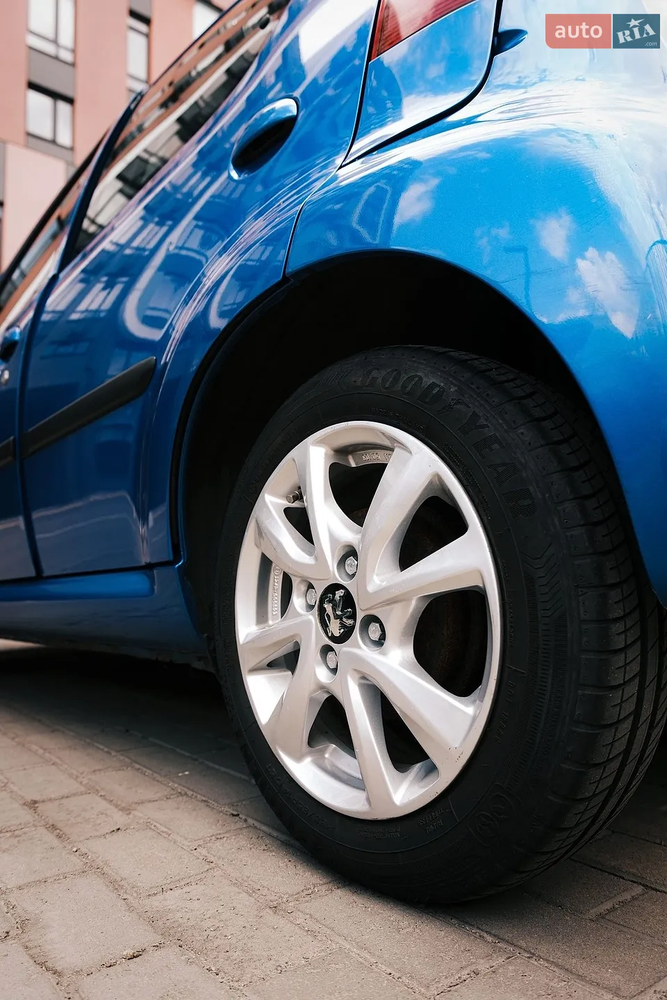 2012 Peugeot 107 - мініатюра 13