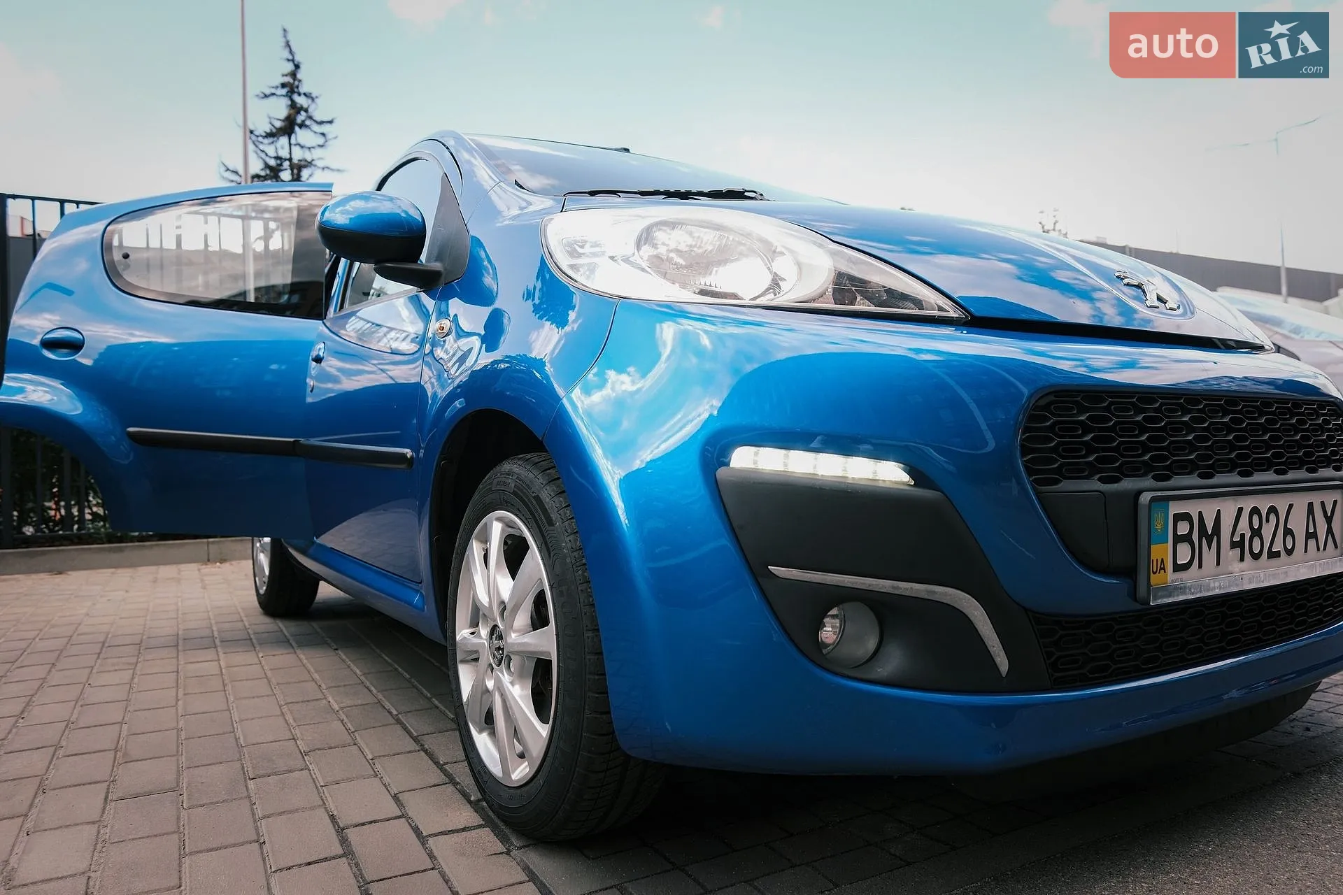 2012 Peugeot 107 - мініатюра 2
