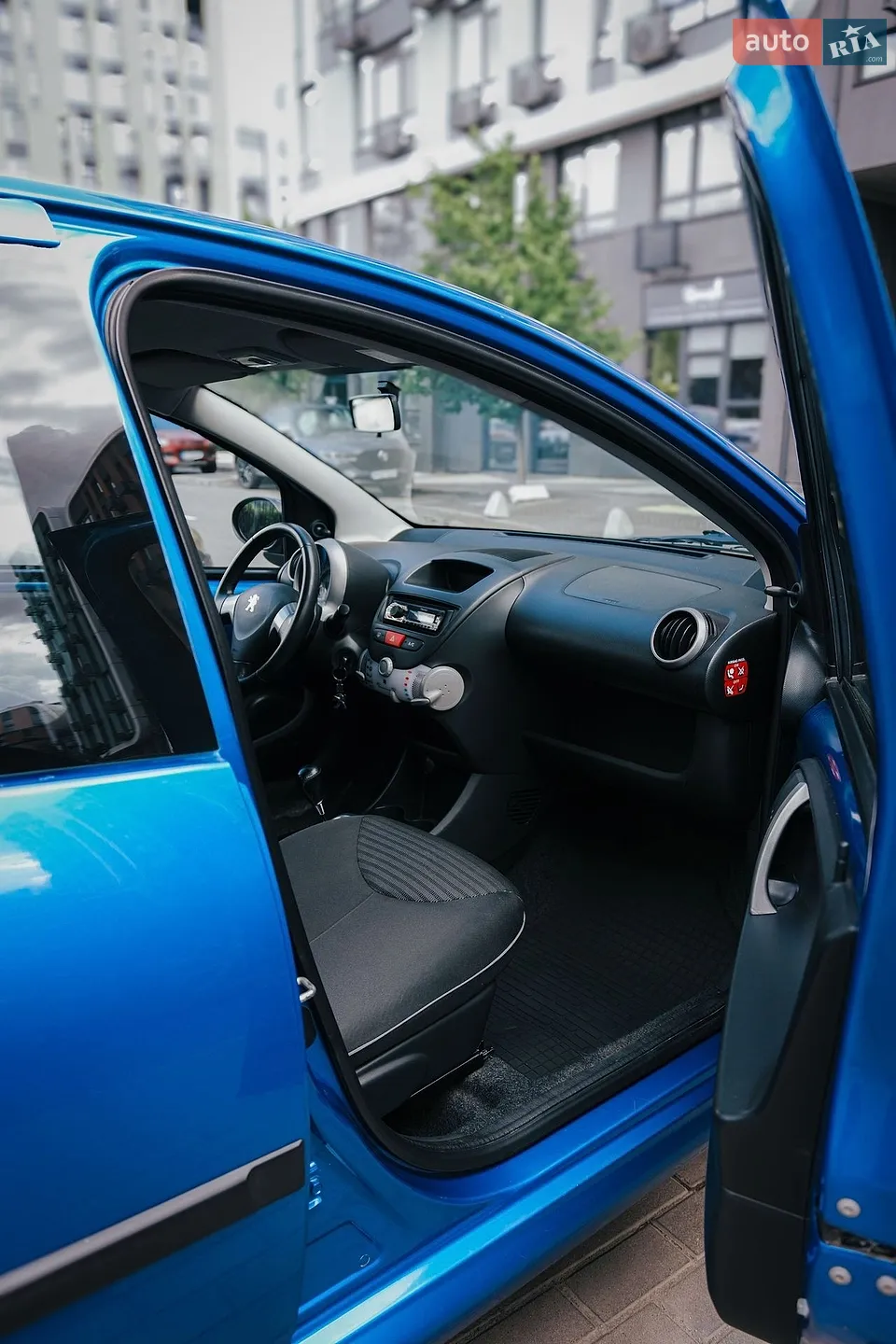 2012 Peugeot 107 - мініатюра 19