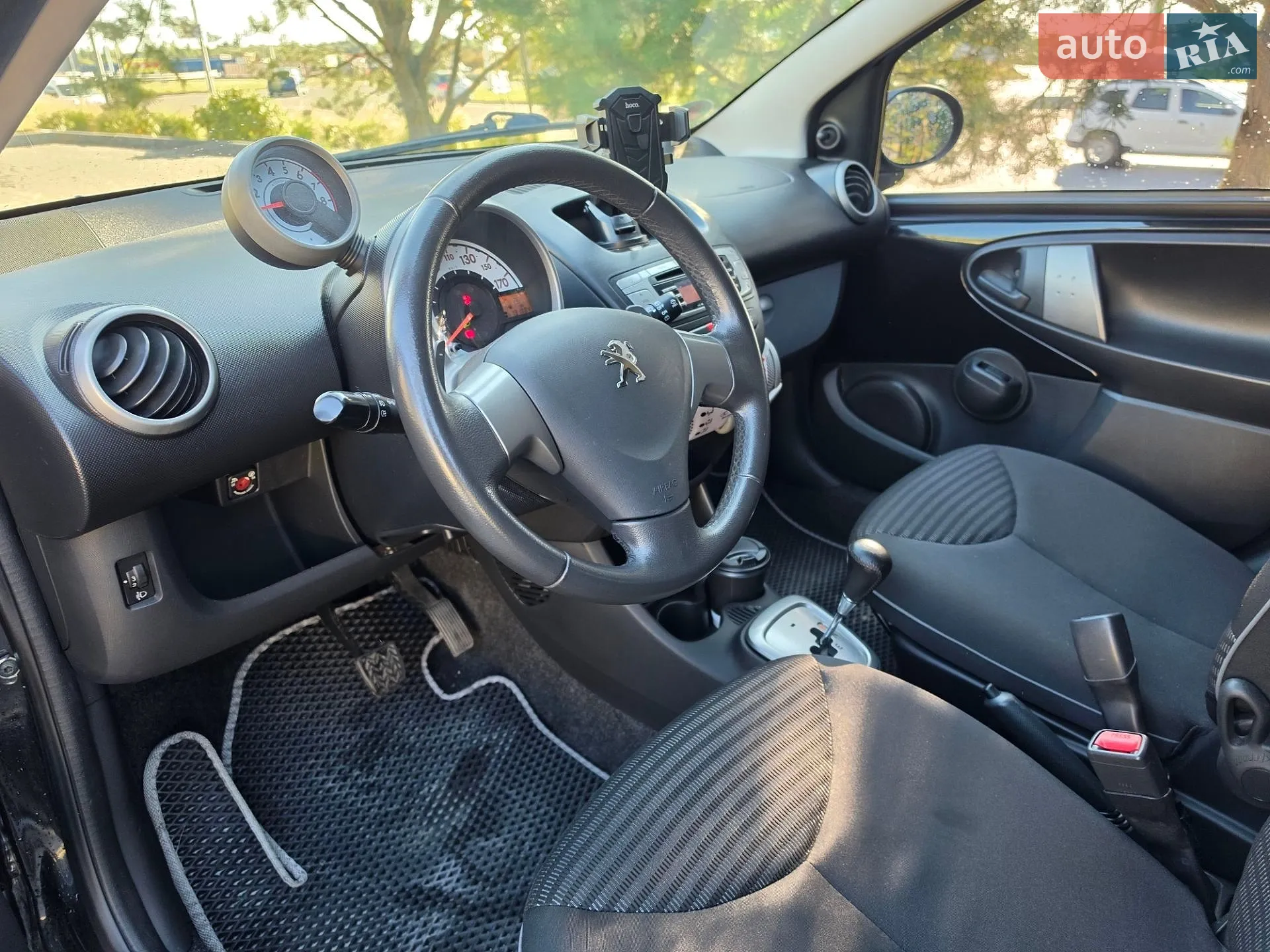 2014 Peugeot 107 - мініатюра 17