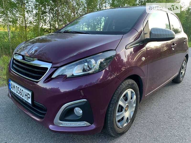 Хэтчбек Peugeot 108 2014 в Романове