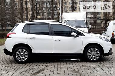 Універсал Peugeot 2008 2018 в 