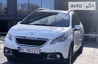 Внедорожник / Кроссовер Peugeot 2008 2014 в Львове