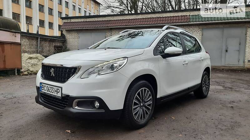 Хэтчбек Peugeot 2008 2016 в Львове