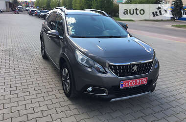 Внедорожник / Кроссовер Peugeot 2008 2017 в Дубно