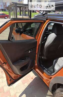 Внедорожник / Кроссовер Peugeot 2008 2020 в 