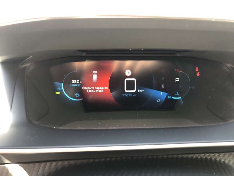 Позашляховик / Кросовер Peugeot 2008 2020 в Одесі