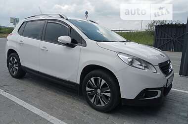 Позашляховик / Кросовер Peugeot 2008 2014 в Львові