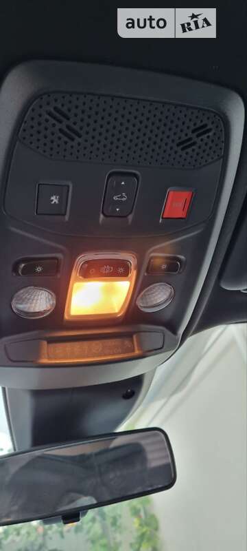 Позашляховик / Кросовер Peugeot 2008 2021 в Одесі