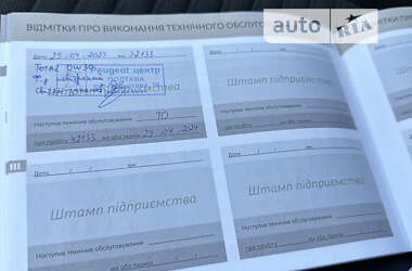 Внедорожник / Кроссовер Peugeot 2008 2020 в Киеве