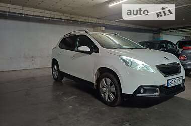 Позашляховик / Кросовер Peugeot 2008 2014 в Львові