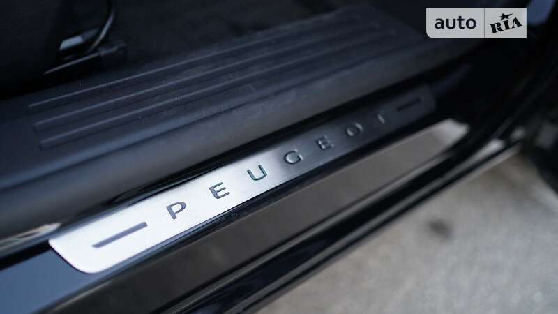 Внедорожник / Кроссовер Peugeot 2008 2020 в Днепре