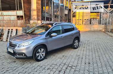 Внедорожник / Кроссовер Peugeot 2008 2015 в Черновцах