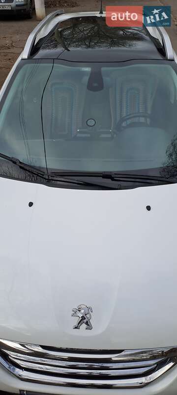 Позашляховик / Кросовер Peugeot 2008 2013 в Одесі фото 2 Позашляховик / Кросовер Peugeot 2008 2013 в Одесі