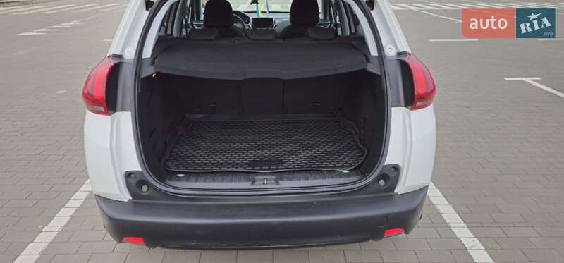 Внедорожник / Кроссовер Peugeot 2008 2019 в Виннице