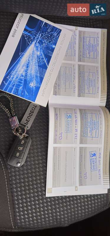 Внедорожник / Кроссовер Peugeot 2008 2019 в Виннице