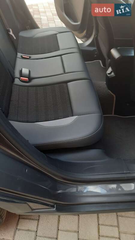 Позашляховик / Кросовер Peugeot 2008 2019 в Івано-Франківську