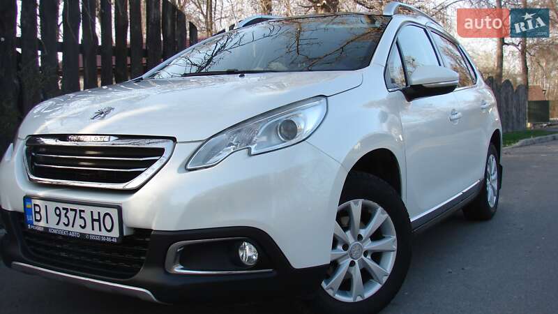 Внедорожник / Кроссовер Peugeot 2008 2013 в Полтаве