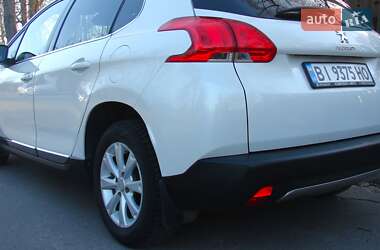 Внедорожник / Кроссовер Peugeot 2008 2013 в Полтаве