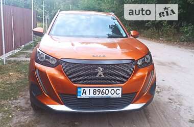 Внедорожник / Кроссовер Peugeot 2008 2020 в Киеве