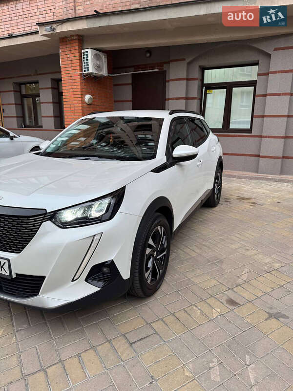 Peugeot 2008 2020