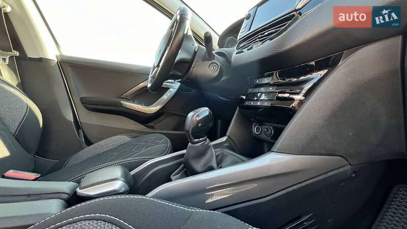 Позашляховик / Кросовер Peugeot 2008 2019 в Києві