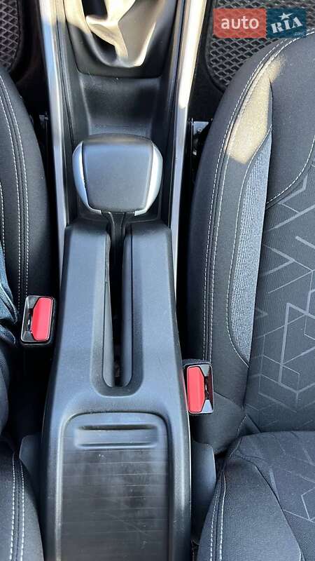 Позашляховик / Кросовер Peugeot 2008 2019 в Києві