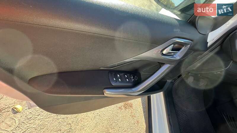 Позашляховик / Кросовер Peugeot 2008 2019 в Києві