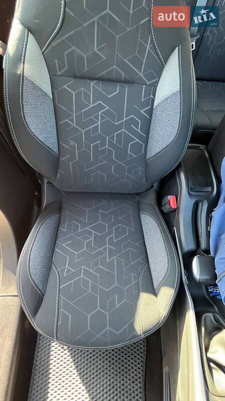 Позашляховик / Кросовер Peugeot 2008 2019 в Києві