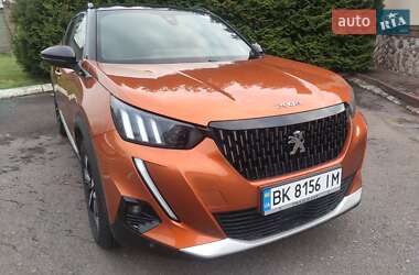 Позашляховик / Кросовер Peugeot 2008 2021 в Рівному